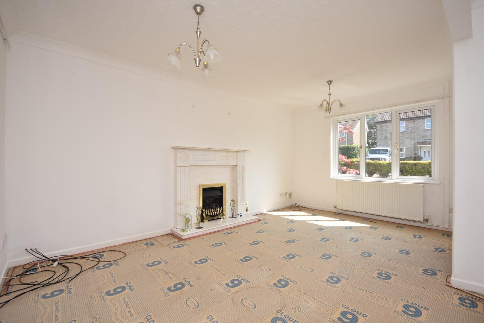 12, Elworthy Close Sully, Penarth, CF64 5TT